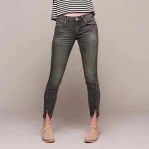 AMO Smoke Twisted Ankle Jeans